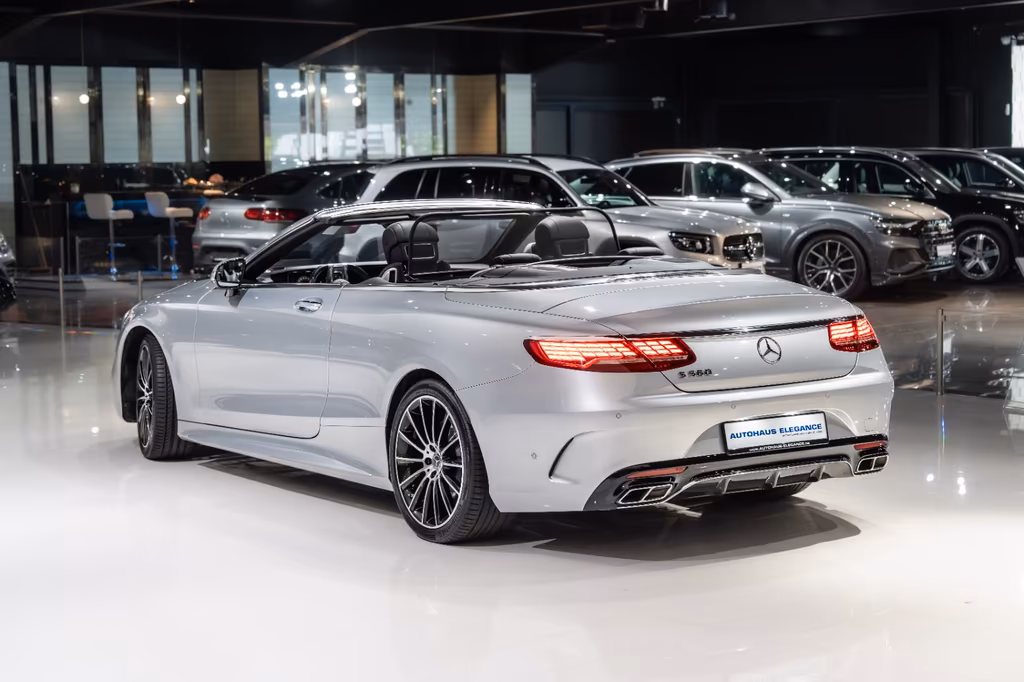 Mercedes-Benz S 560