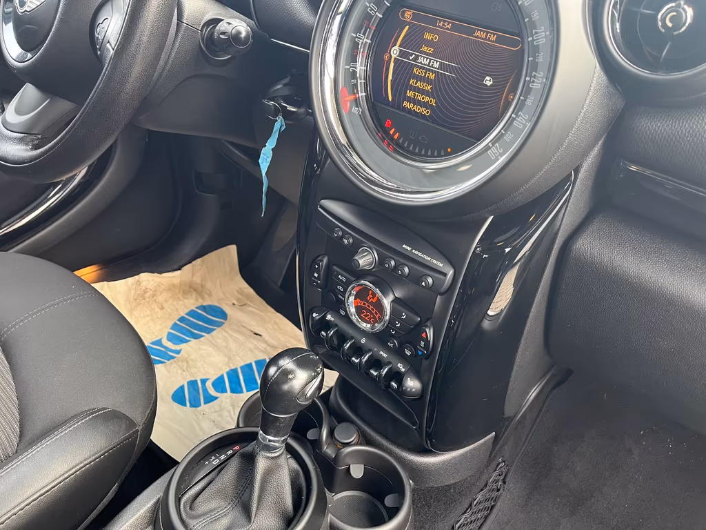 MINI Cooper D
