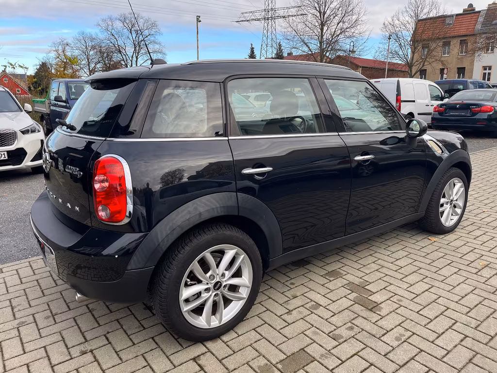 MINI Cooper D