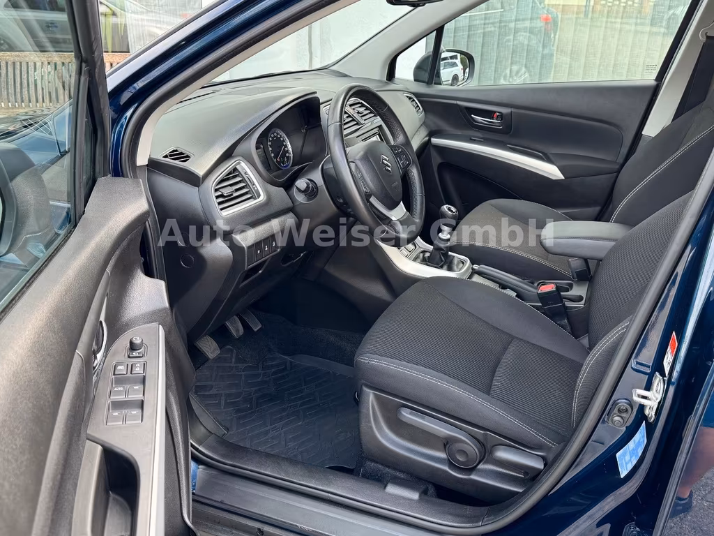 Suzuki SX4