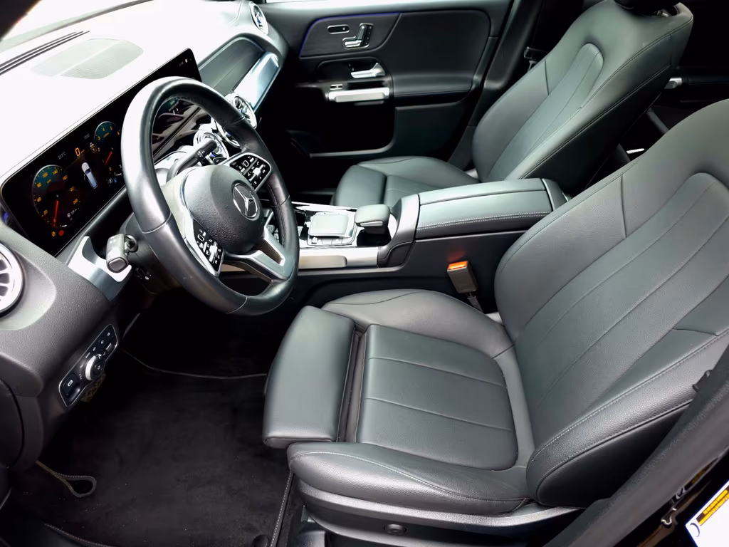 Mercedes-Benz GLB 250