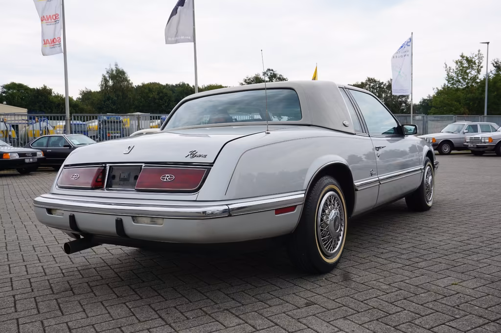 Buick Riviera