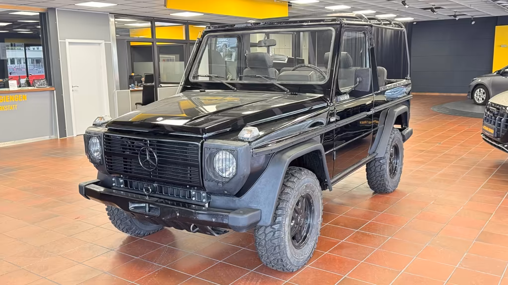 Mercedes-Benz G 300