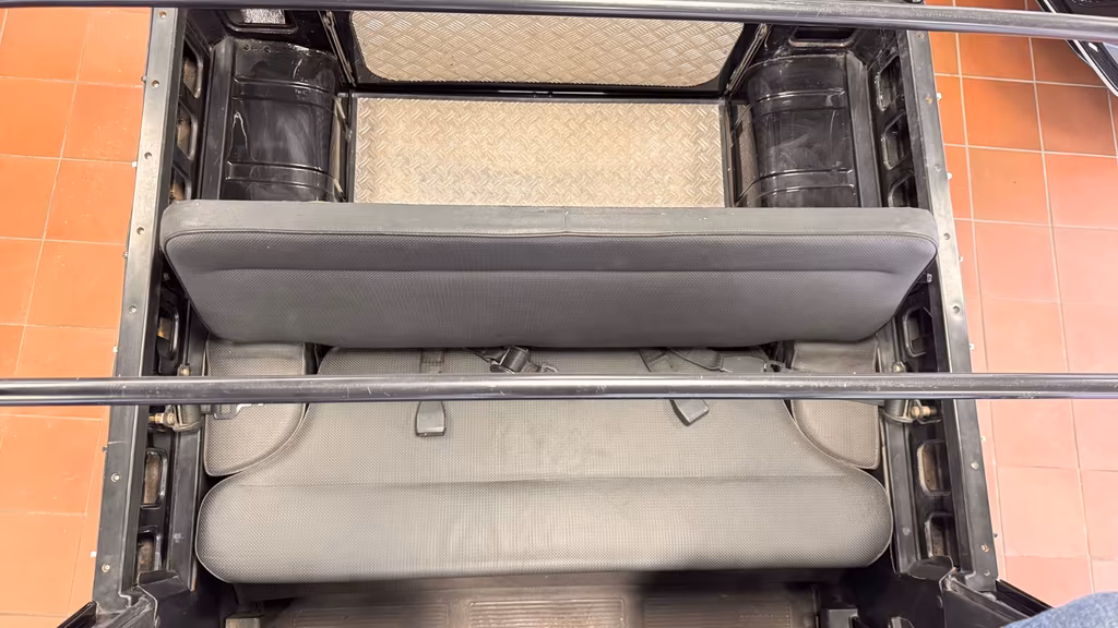 Mercedes-Benz G 300