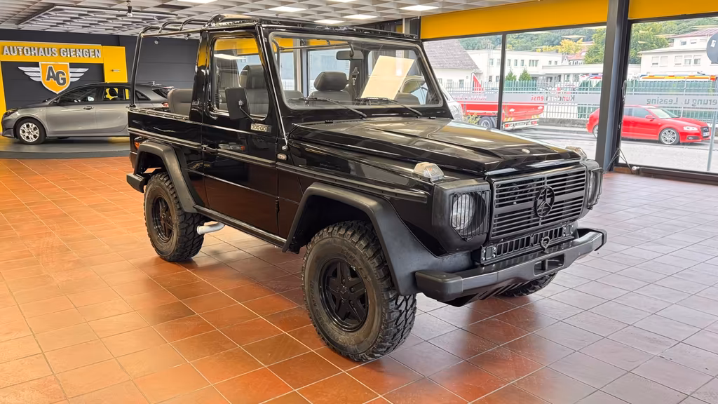 Mercedes-Benz G 300