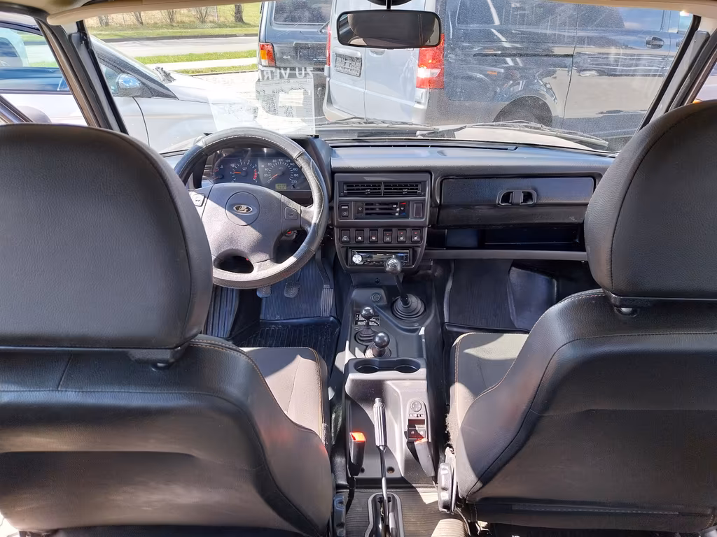 Lada Urban