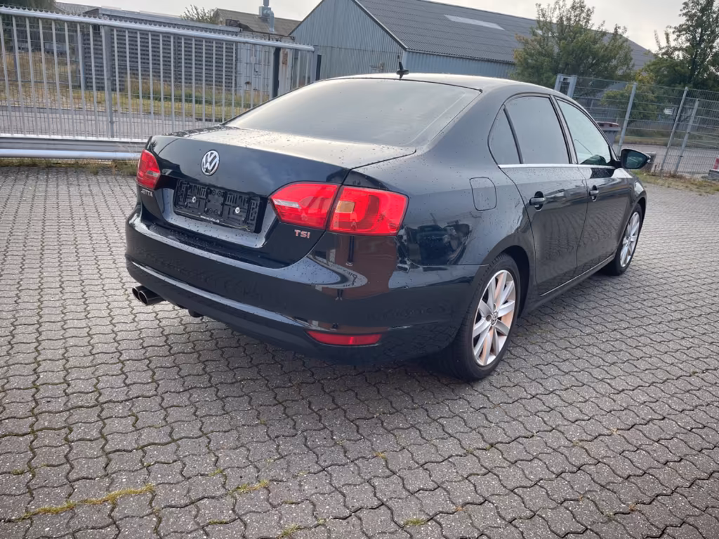 Volkswagen Jetta