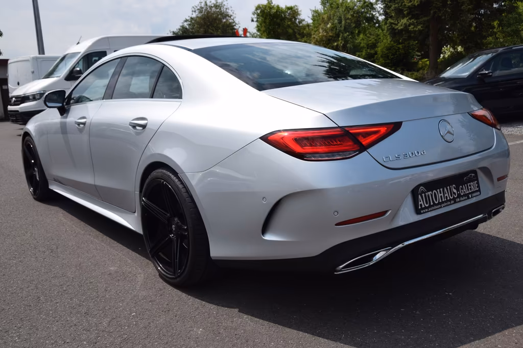 Mercedes-Benz CLS 300