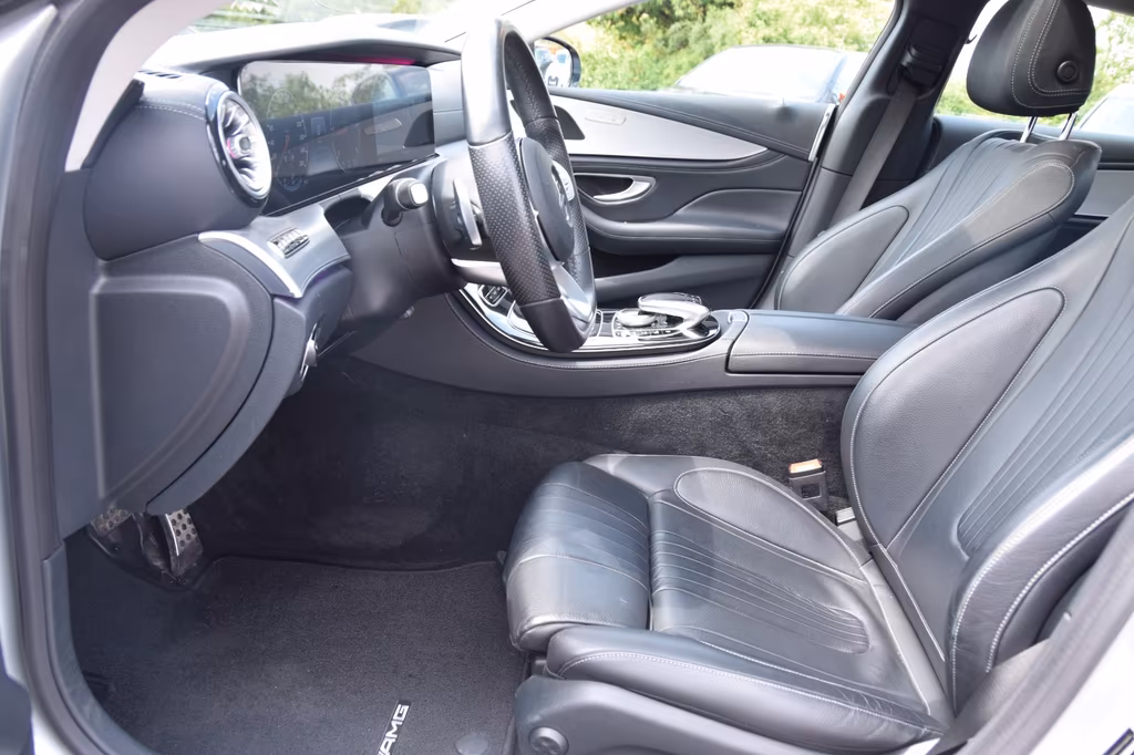 Mercedes-Benz CLS 300