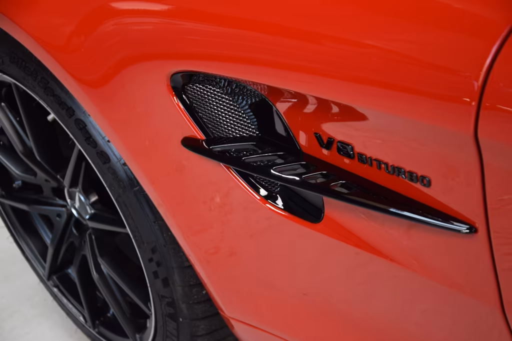 Mercedes-Benz AMG GT R