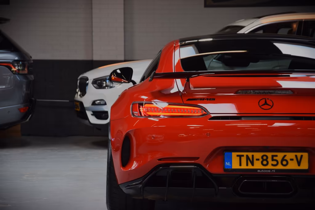 Mercedes-Benz AMG GT R
