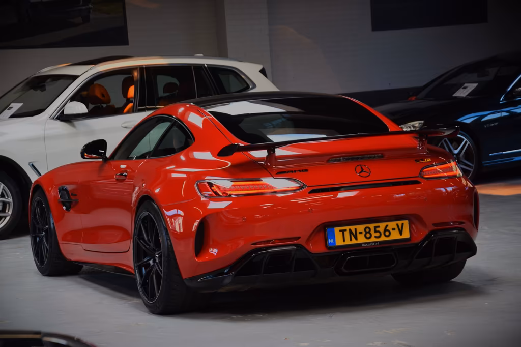 Mercedes-Benz AMG GT R