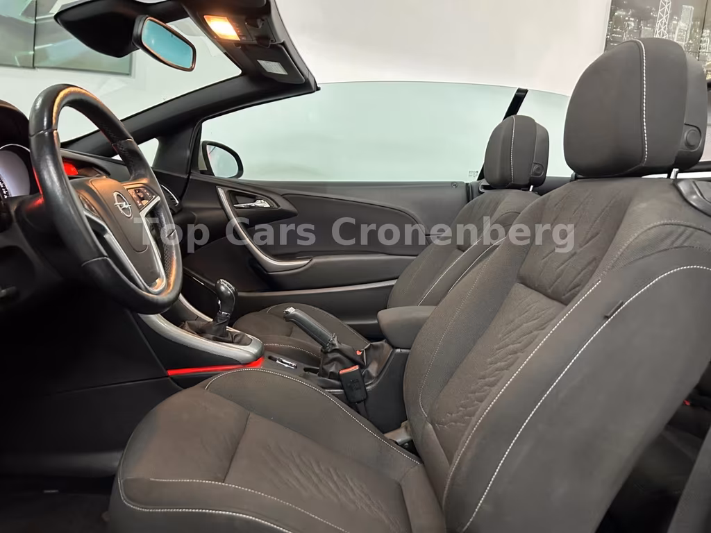 Opel Cascada