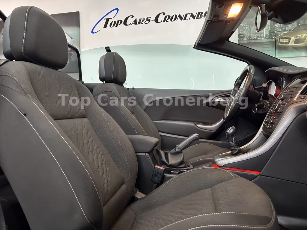 Opel Cascada