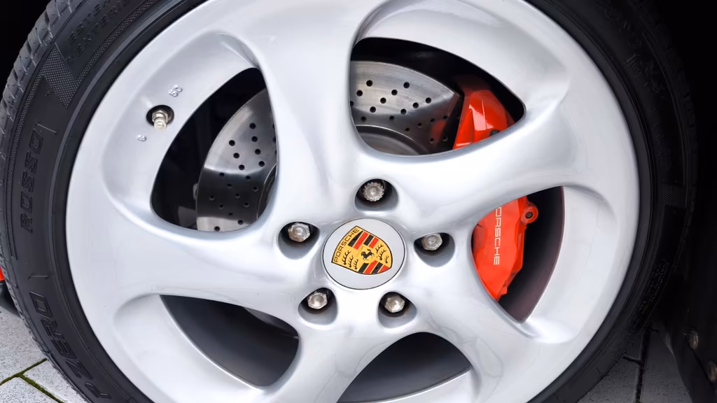 Porsche 996