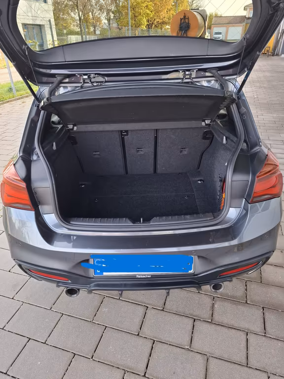 BMW M140i