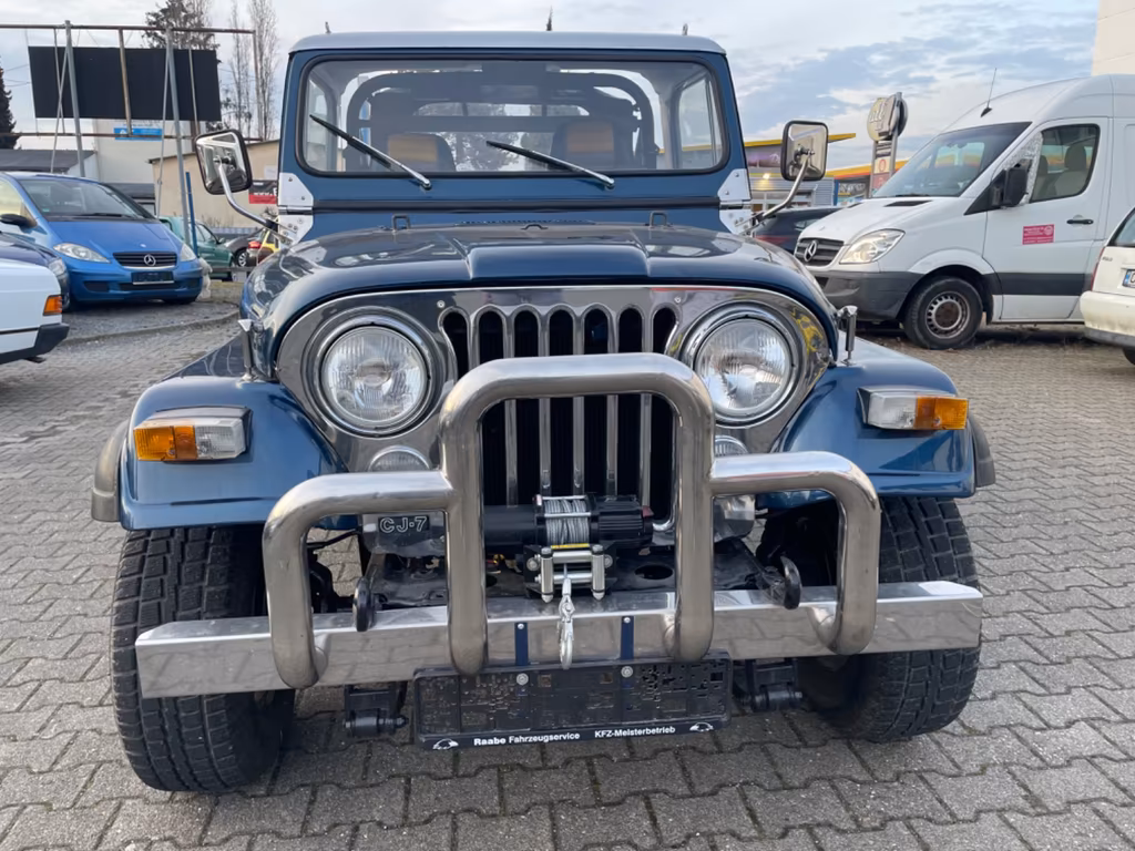 Jeep CJ