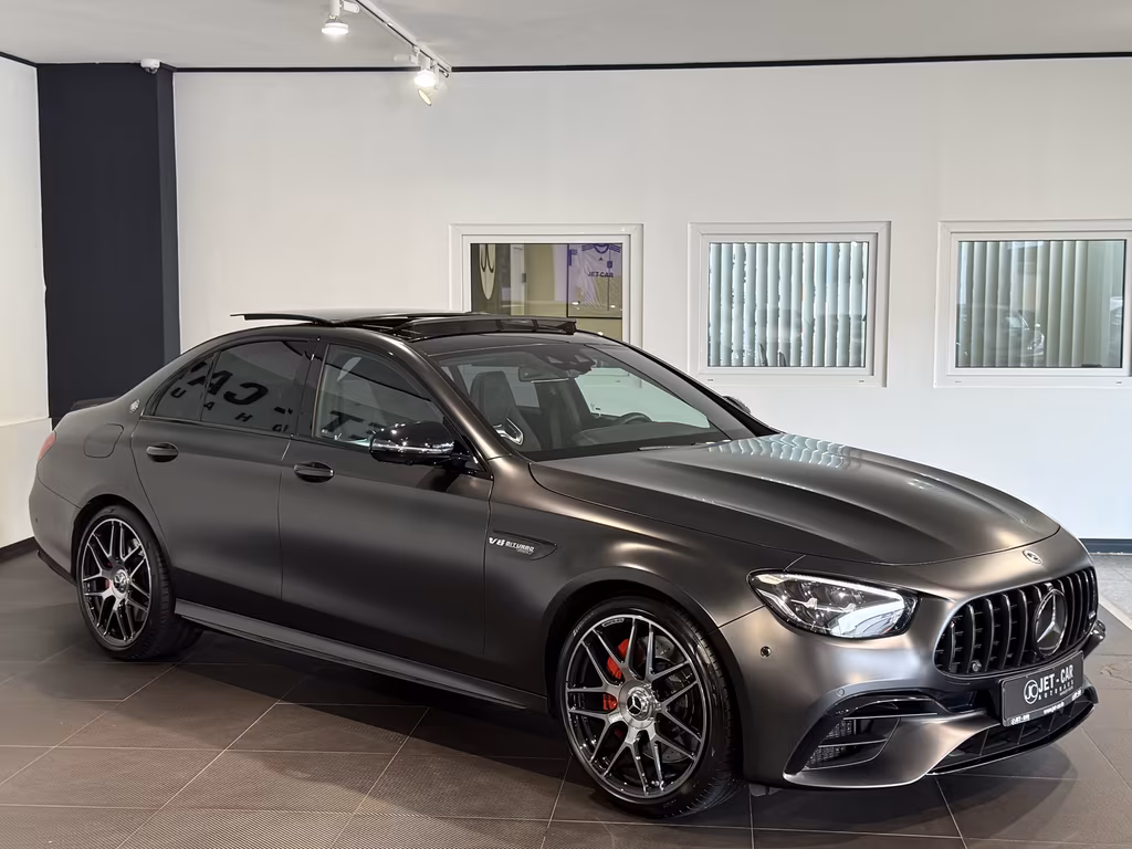 Mercedes-Benz E 63 AMG