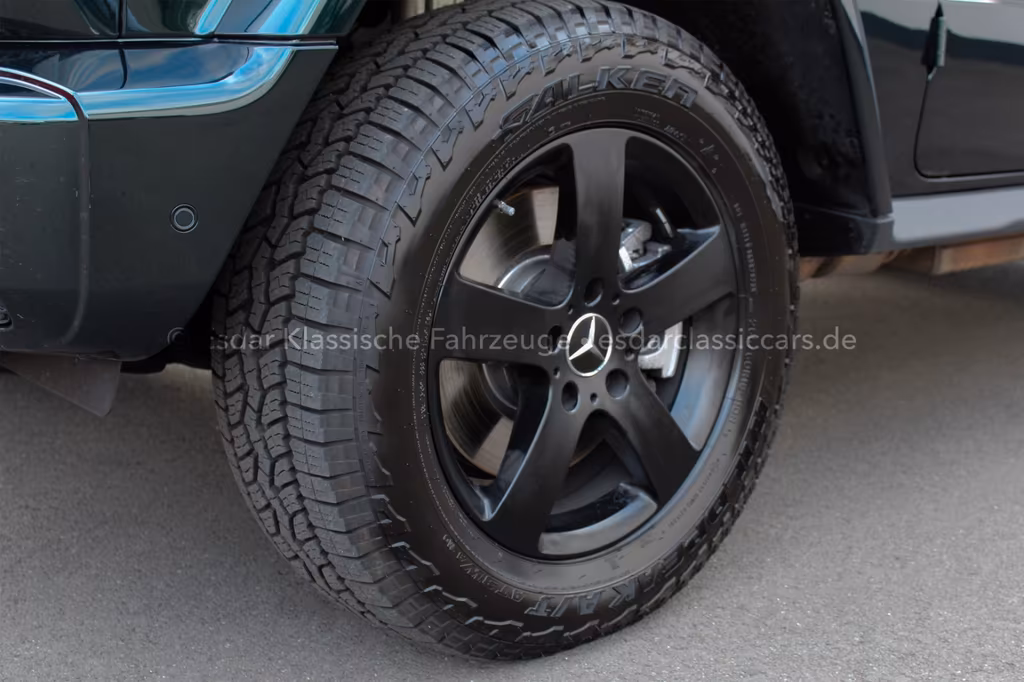 Mercedes-Benz G 500