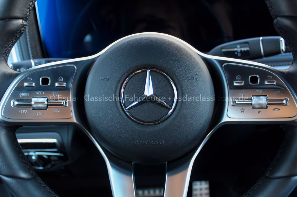 Mercedes-Benz G 500