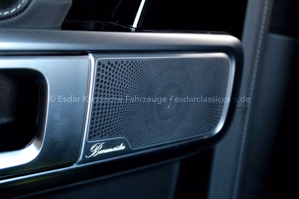 Mercedes-Benz G 500