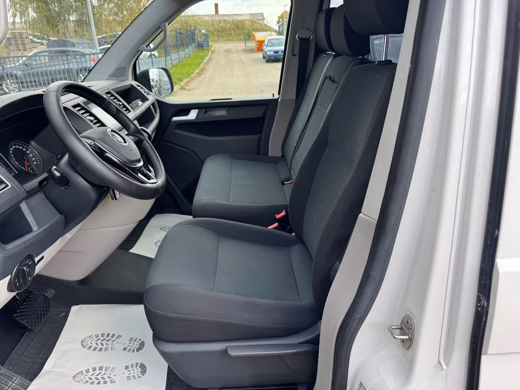 Volkswagen T6 Kombi