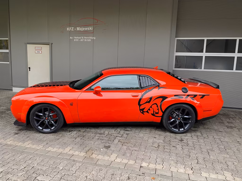 Dodge Challenger