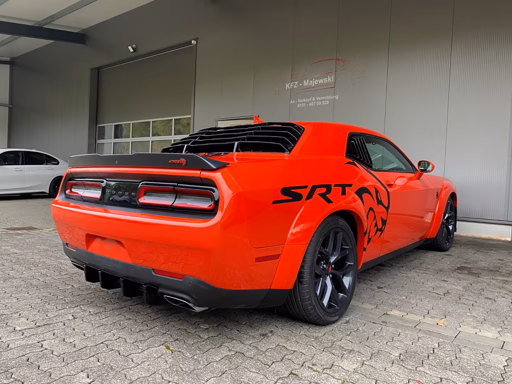 Dodge Challenger