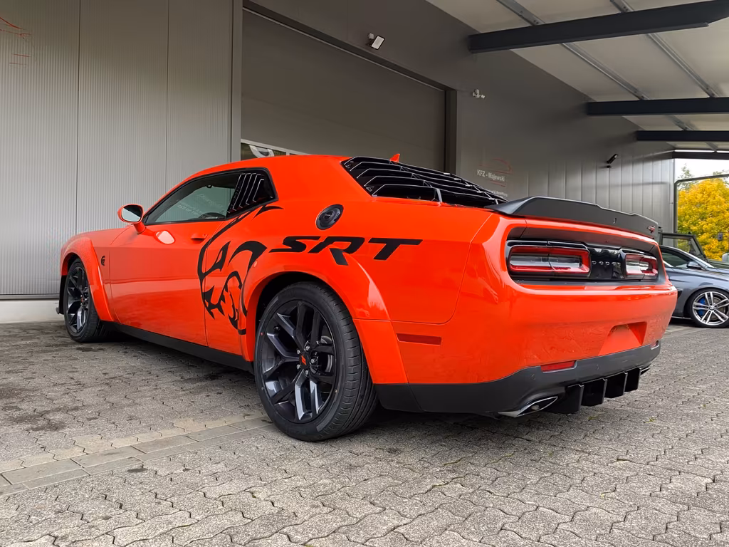 Dodge Challenger