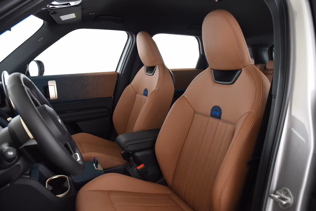 MINI Cooper C Countryman