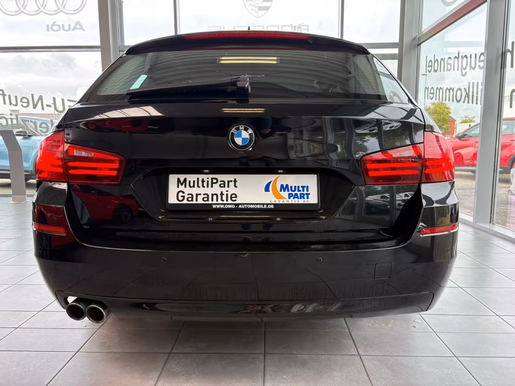 BMW 518