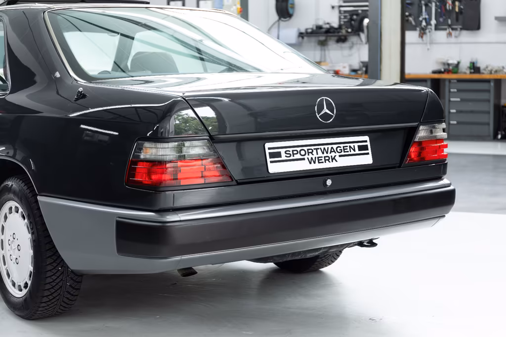 Mercedes-Benz CE 230