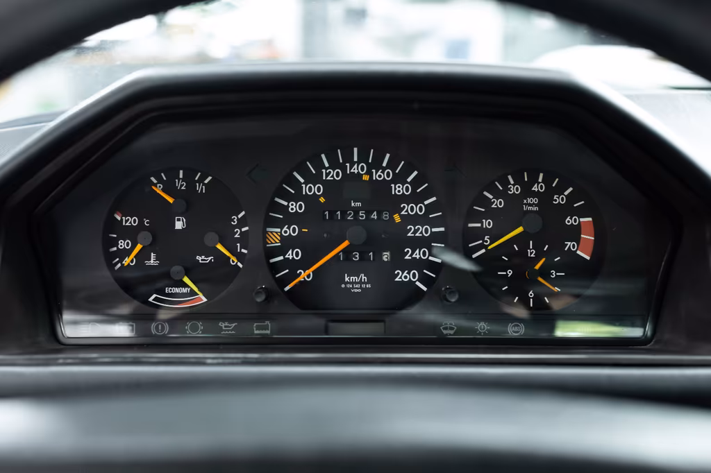Mercedes-Benz CE 230