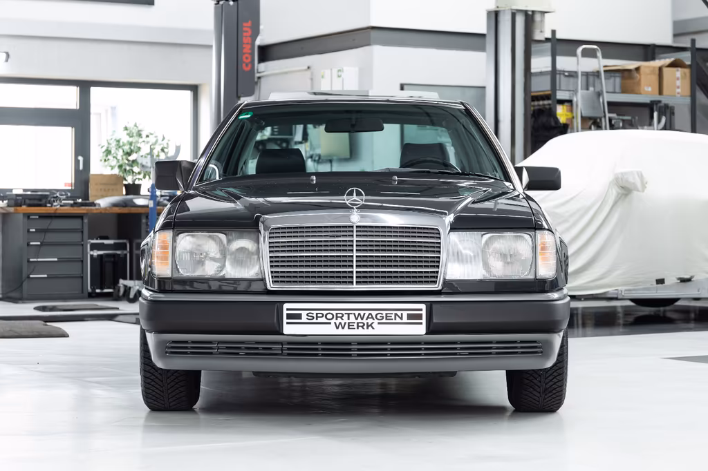 Mercedes-Benz CE 230