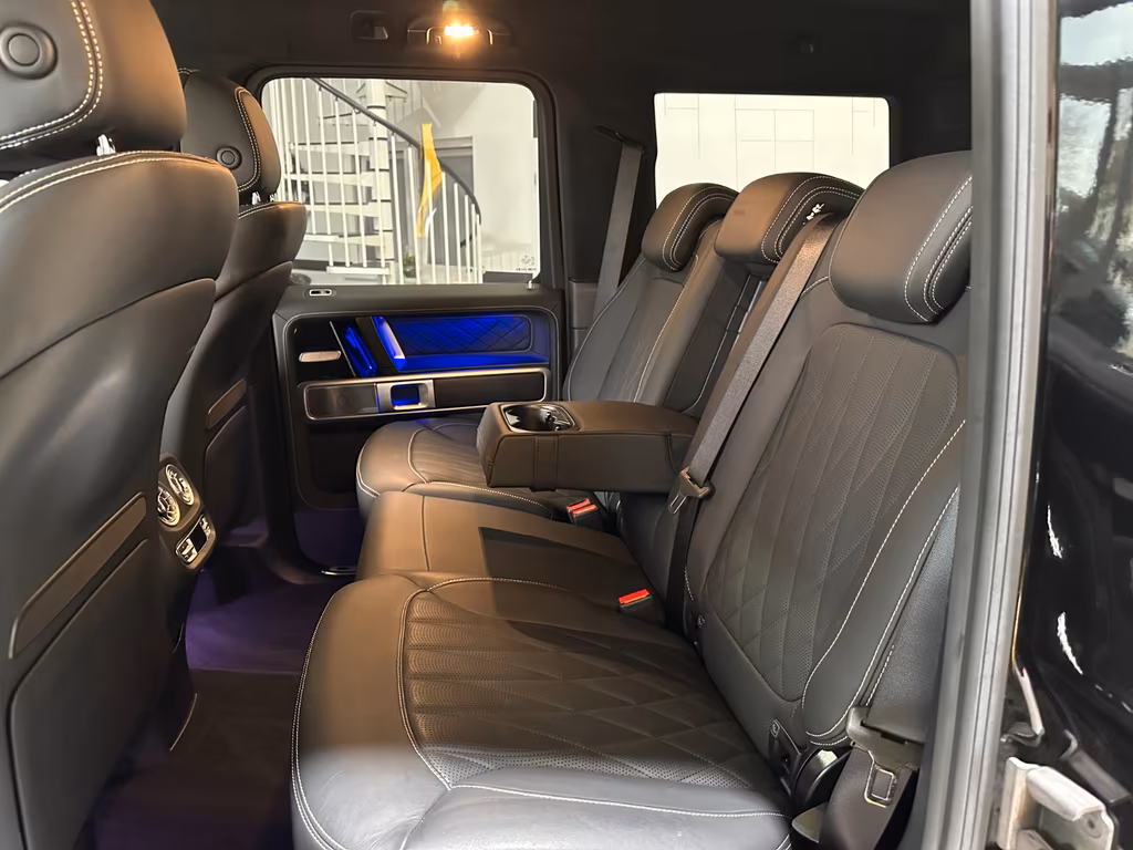 Mercedes-Benz G 400