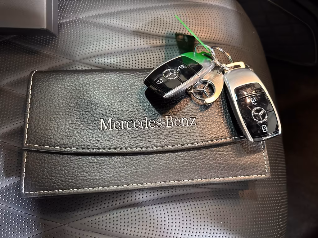Mercedes-Benz G 400