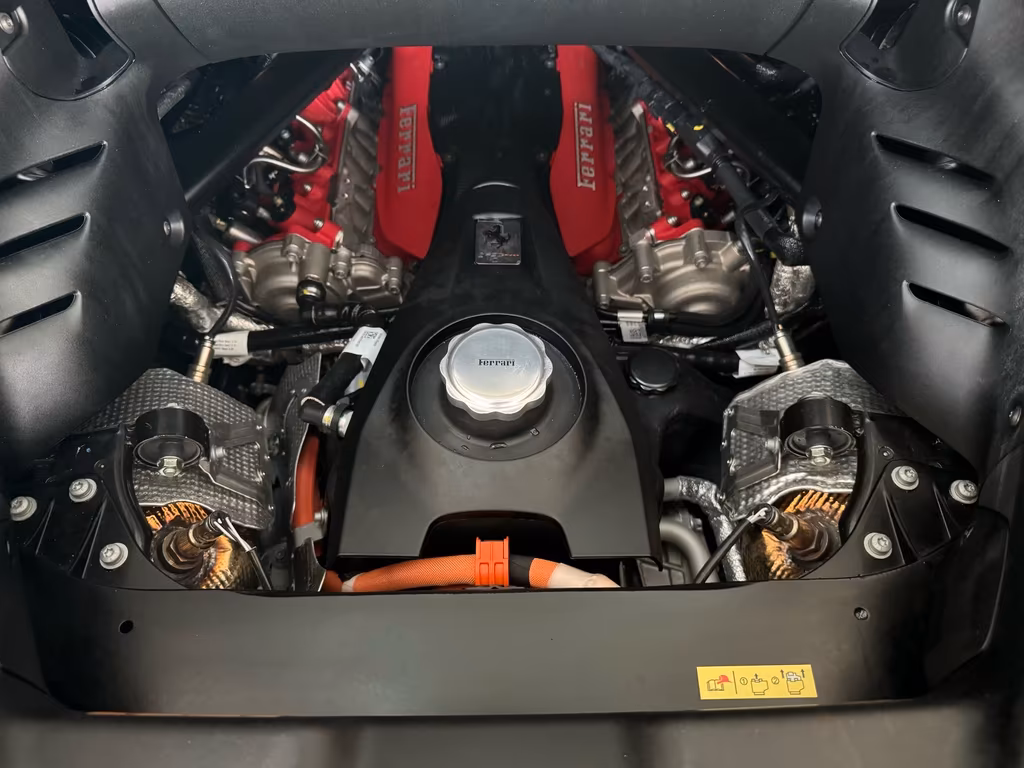 Ferrari SF90
