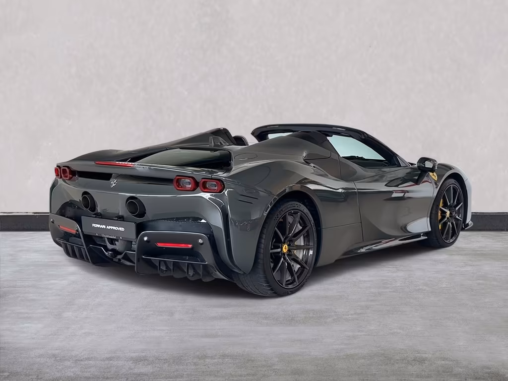 Ferrari SF90