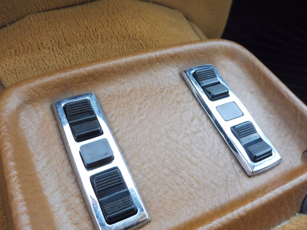 Mercedes-Benz 300