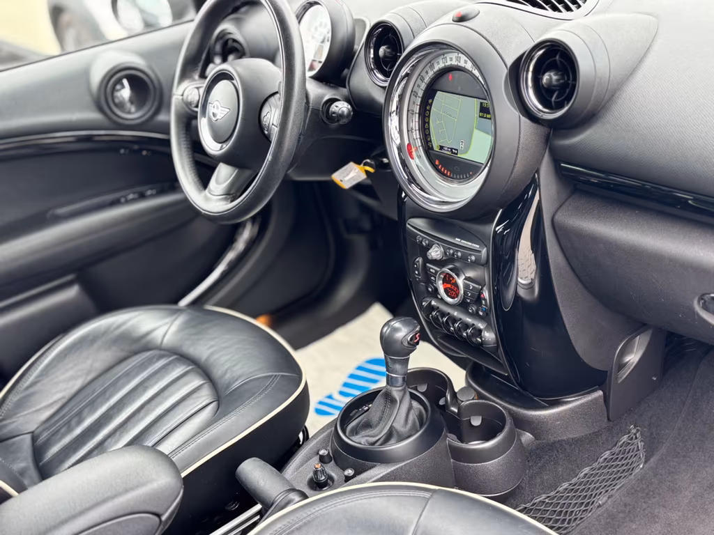 MINI Cooper SD