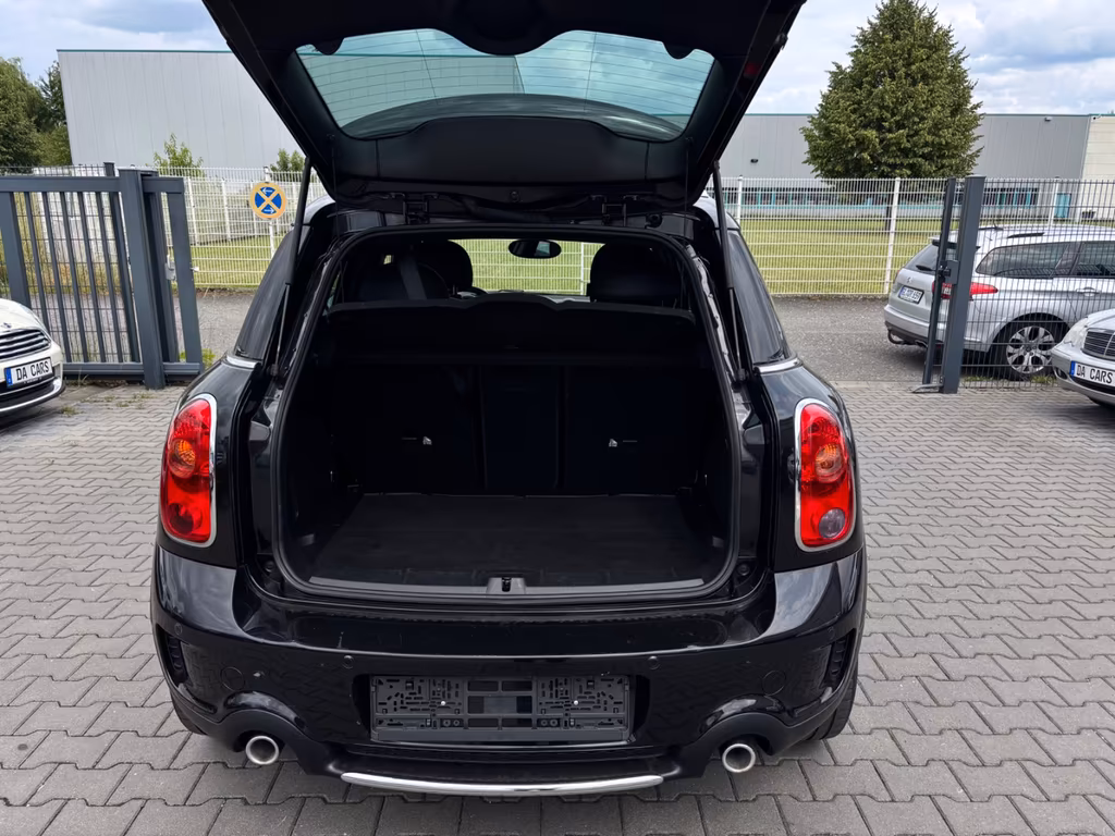 MINI Cooper SD
