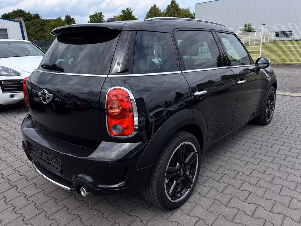 MINI Cooper SD