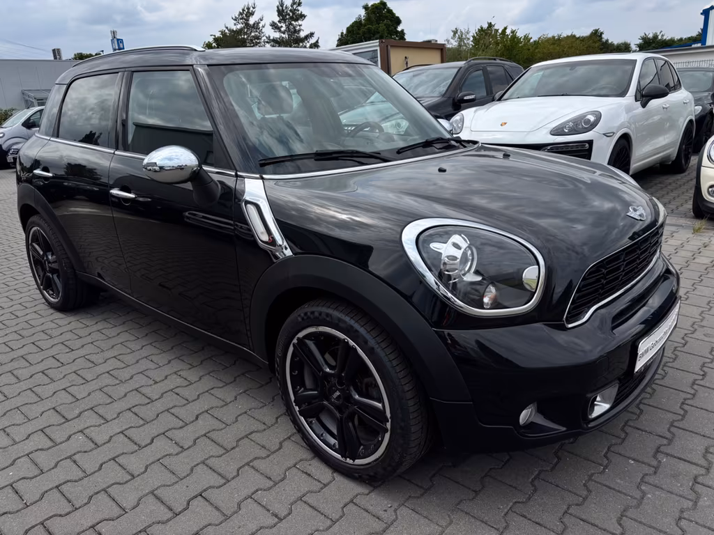 MINI Cooper SD