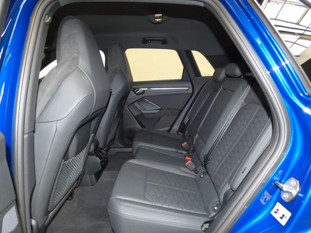 Audi RSQ3