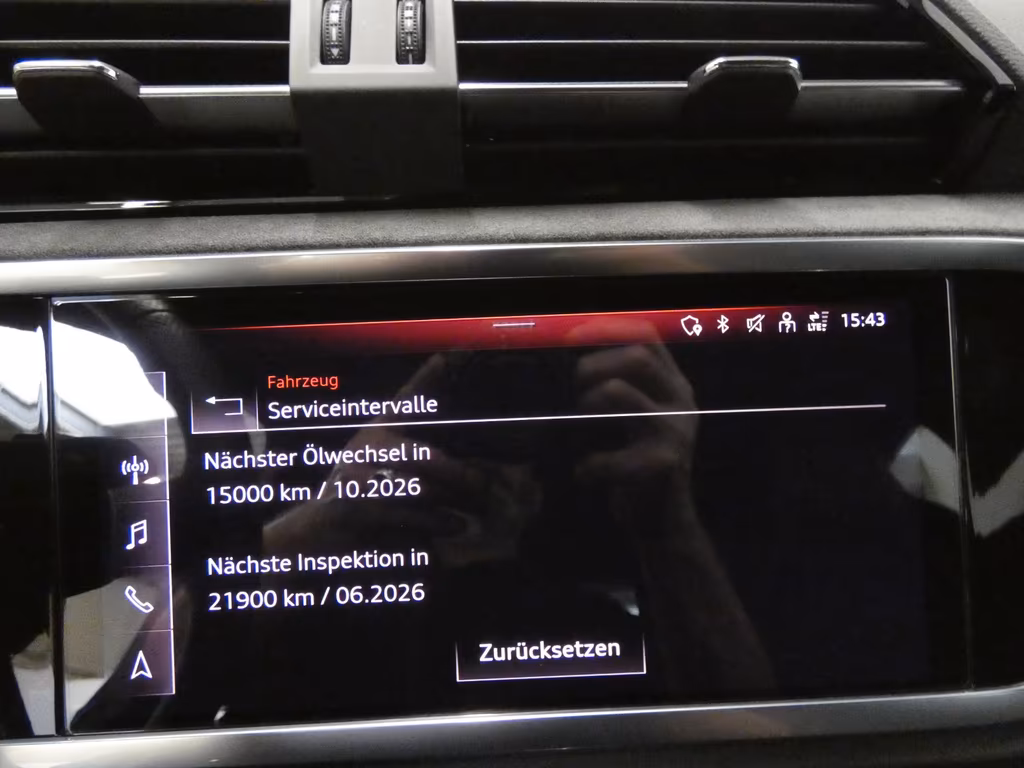 Audi RSQ3