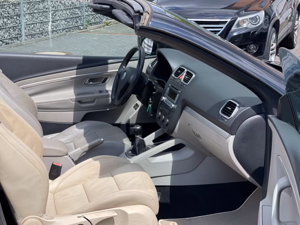 Volkswagen Eos