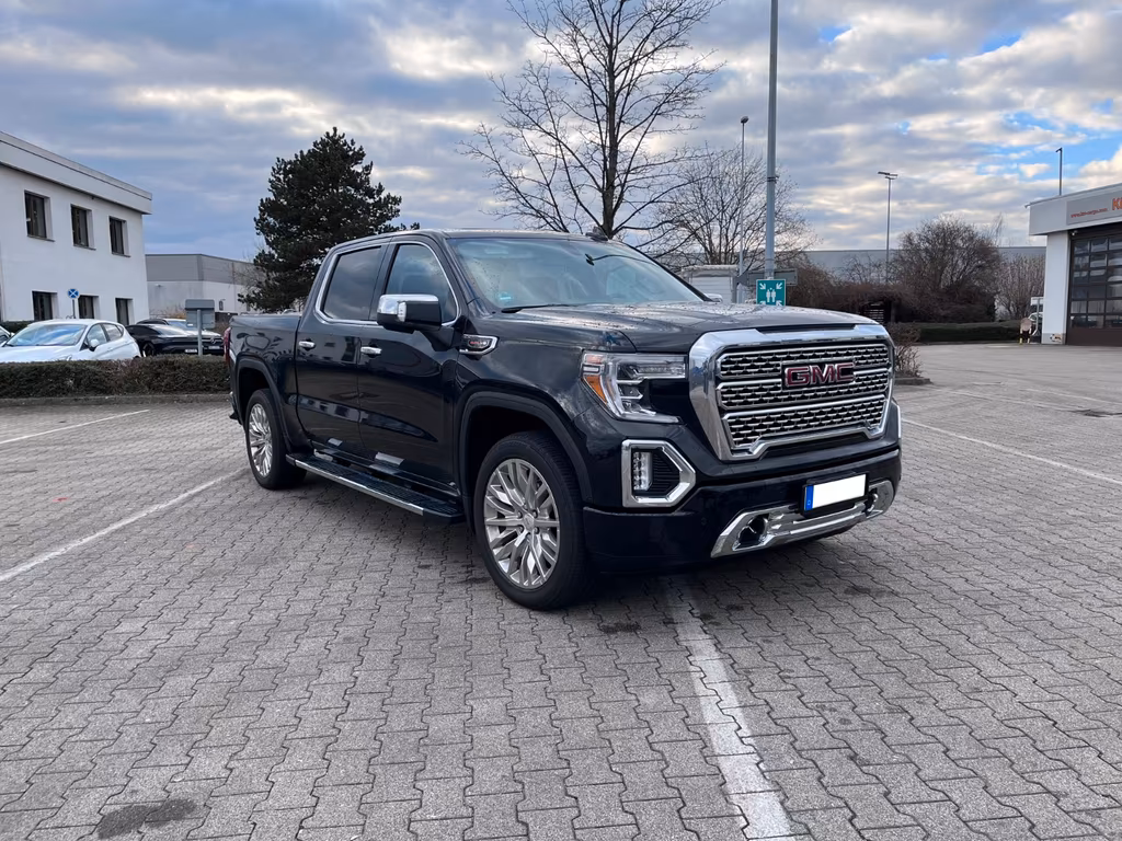 GMC Sierra