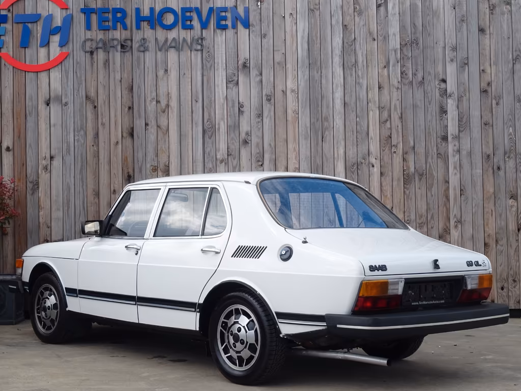 Saab 99