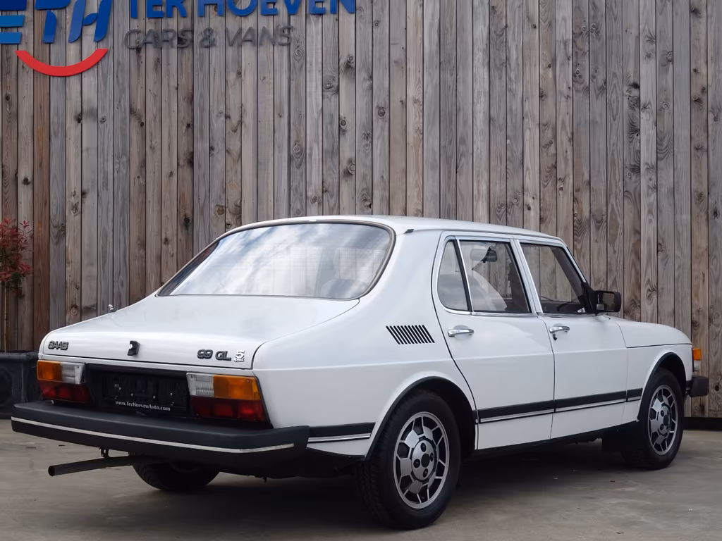 Saab 99