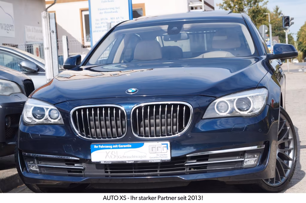 BMW 750
